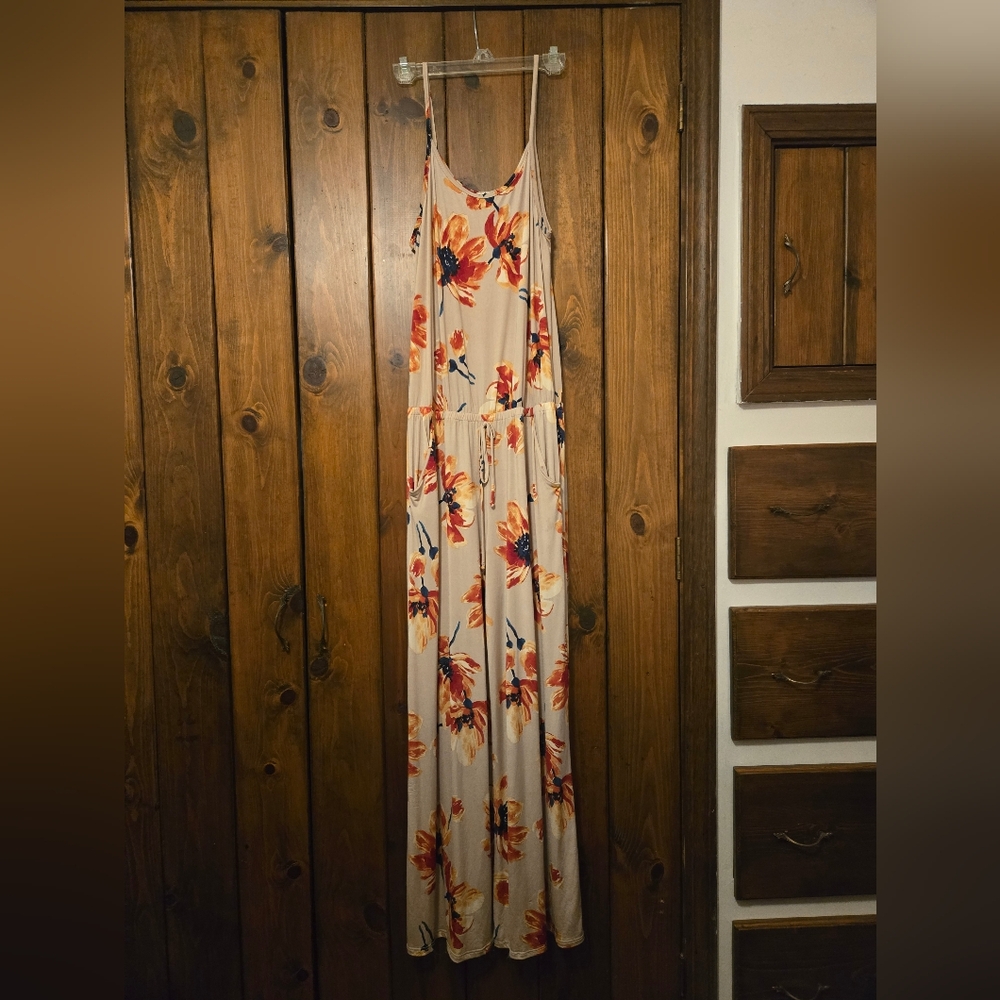 Floral Sleeveless Jumpsuit in Cream and Red